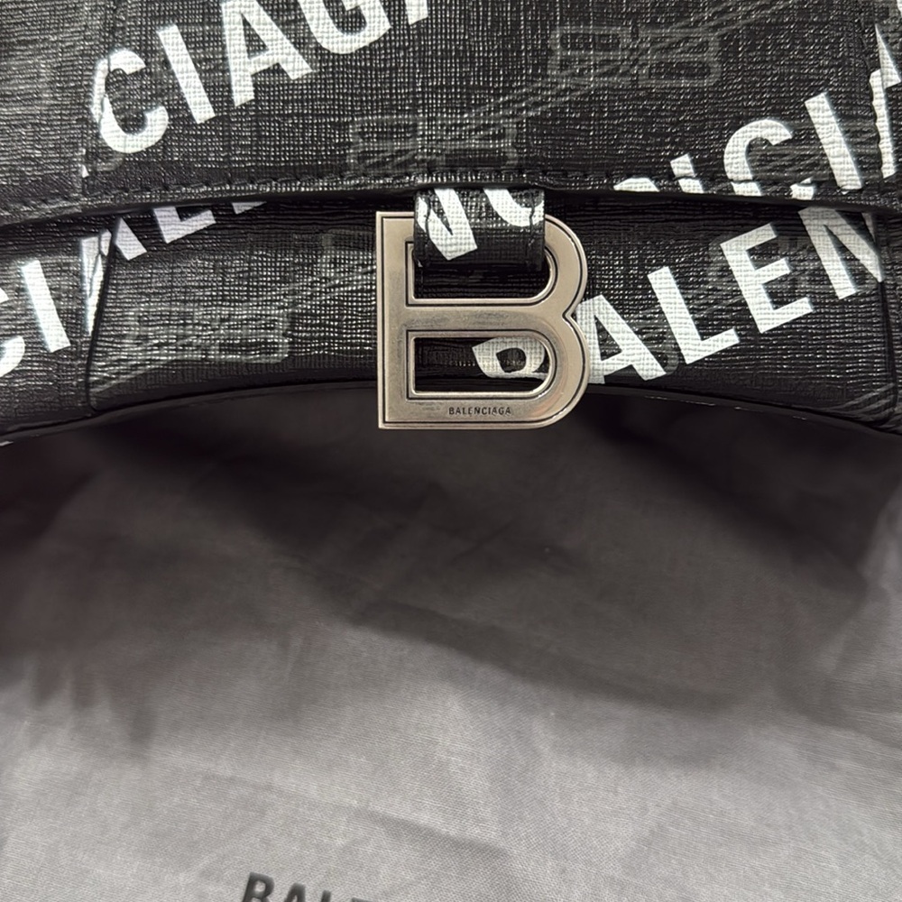 Balenciaga Mini Bag - Picture 5 of 6